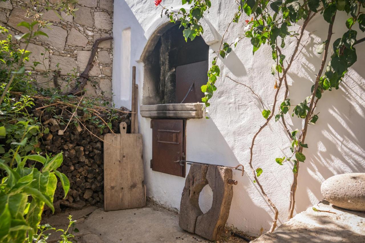 Thalassitra Village Hotel 아다마스 외부 사진