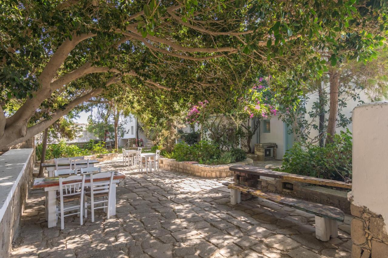 Thalassitra Village Hotel 아다마스 외부 사진